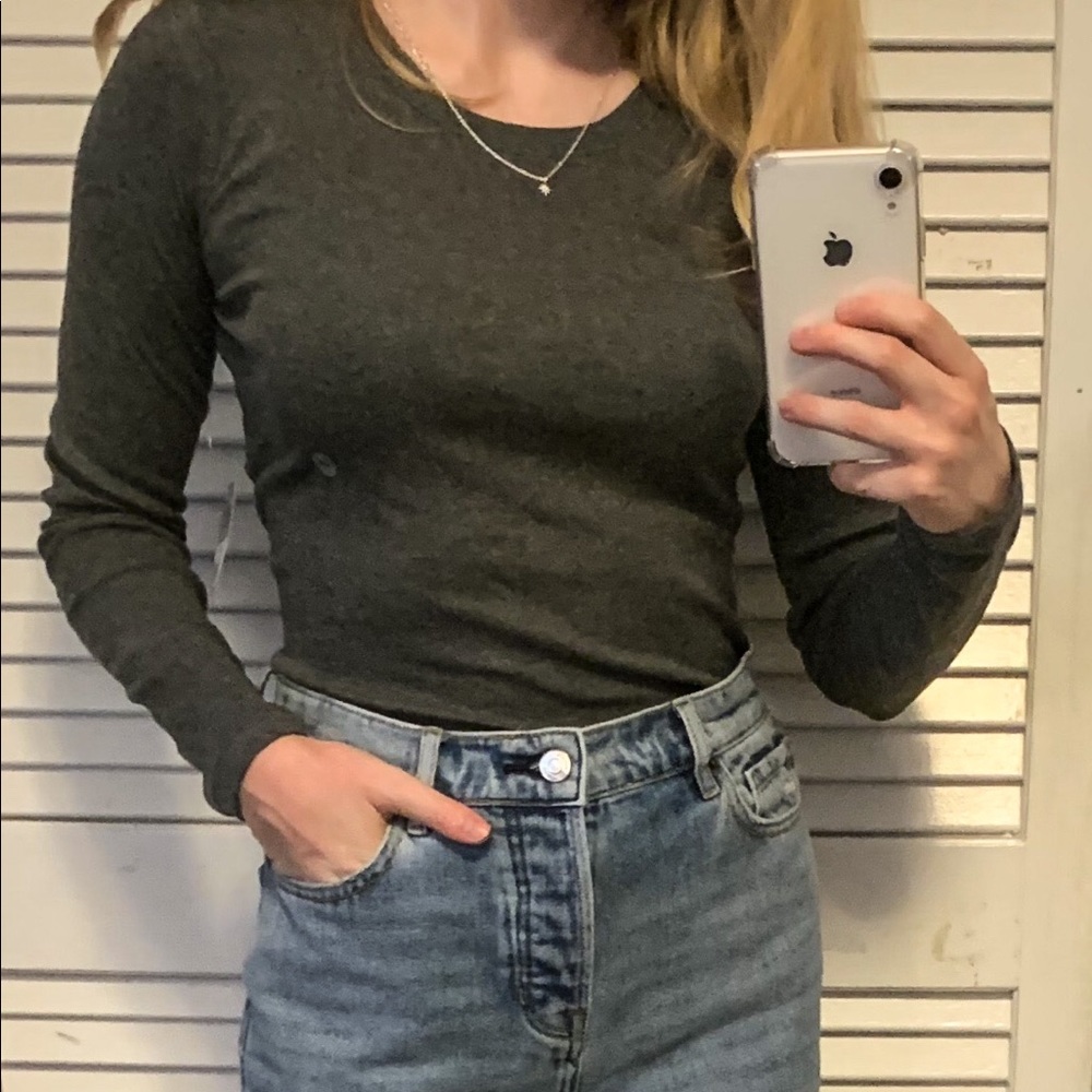 Eddie Bauer women’s long sleeved tee (gray)